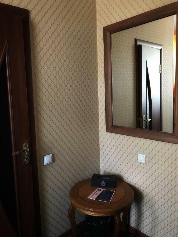 Hotel Park House Taldykourgan Extérieur photo